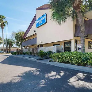 2* Gasthof Rodeway Near Busch Gardens-usf