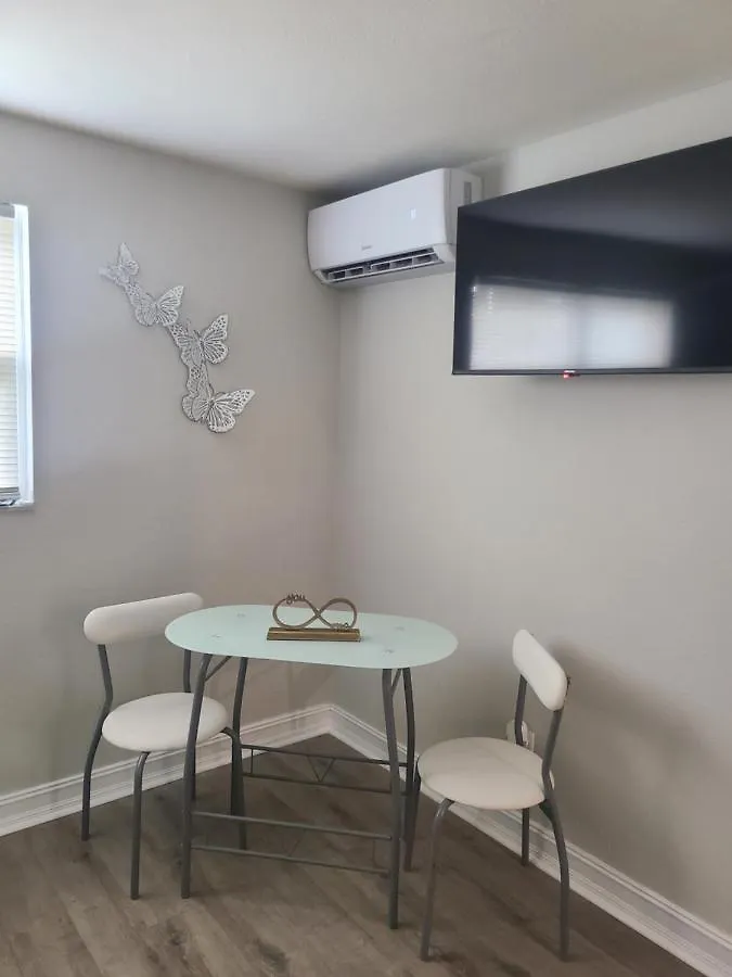 Diamond 4 Apartment Tampa